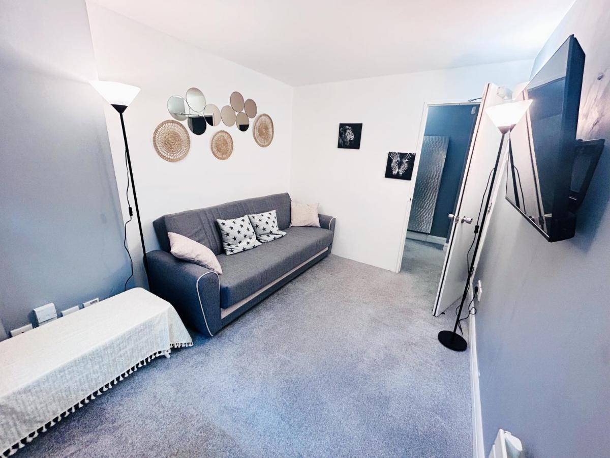 Amazing Flat Near South Kensington - 2 To 3 Bedrooms London Exterior photo